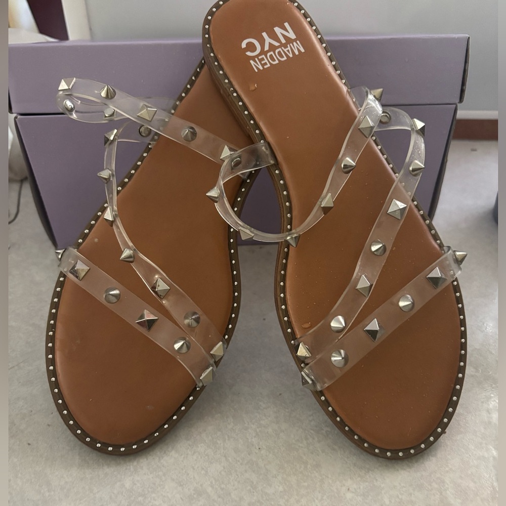 Studded Clear Strap Sandals Leg-Elongating Effect: